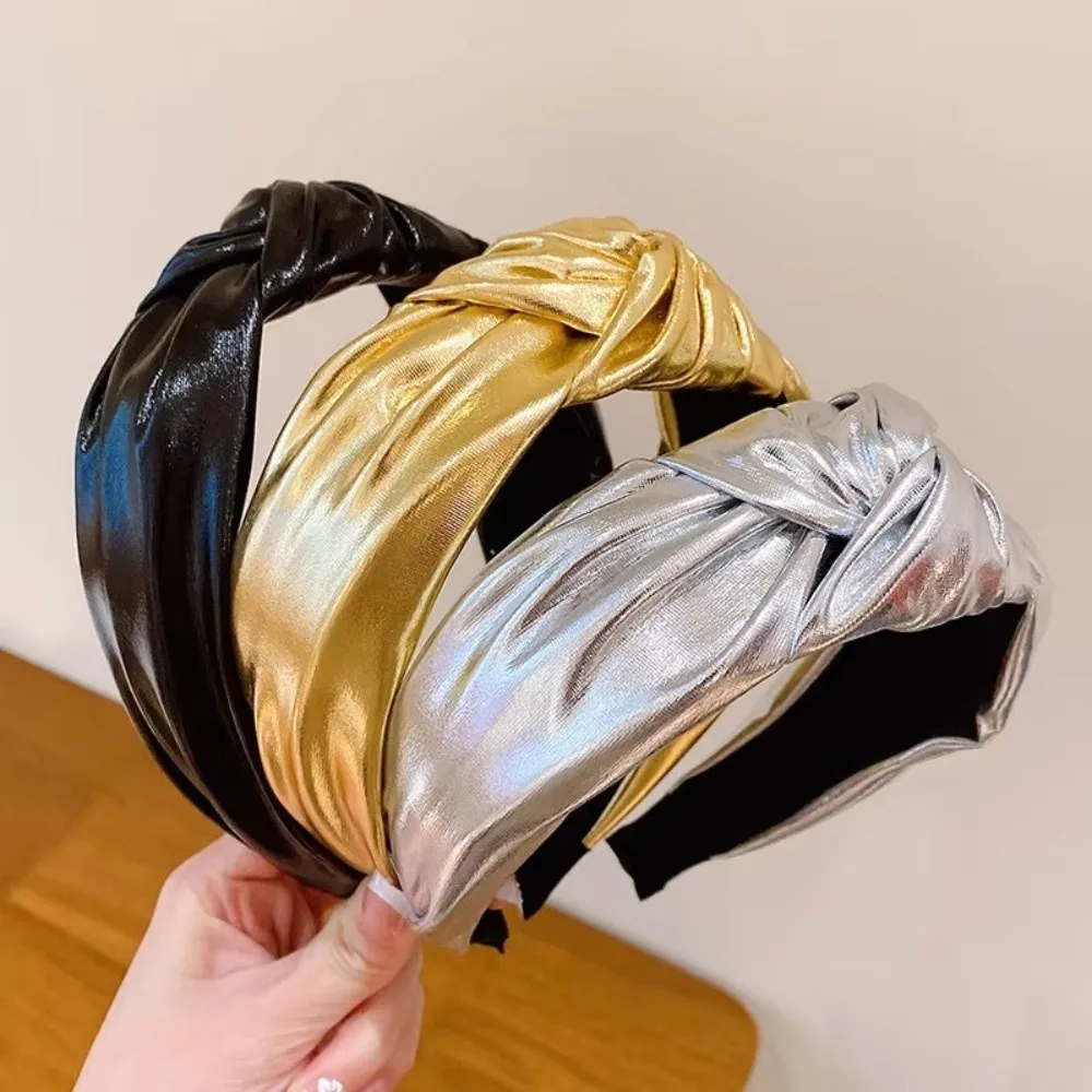 Fashion Shiny Knot Head Hoop Synthetic Leather Wide Travel Headband Solid Color Lady Hairband For Women Girls
Fashion Shiny Knot Head Hoop Synthetic Leather Wide Travel Headband Solid Color Lady Hairband For Women Girls