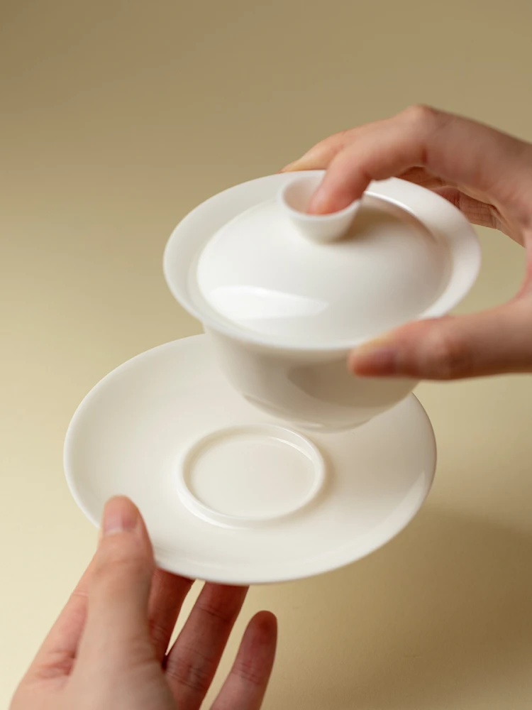 Mutton Fat Jade Gaiwan Simple Ceramic Large Size Tea Brewing Bowl Household Exquisite Kung Fu Set Ceremony
Mutton Fat Jade Gaiwan Simple Ceramic Large Size Tea Brewing Bowl Household Exquisite Kung Fu Set Ceremony