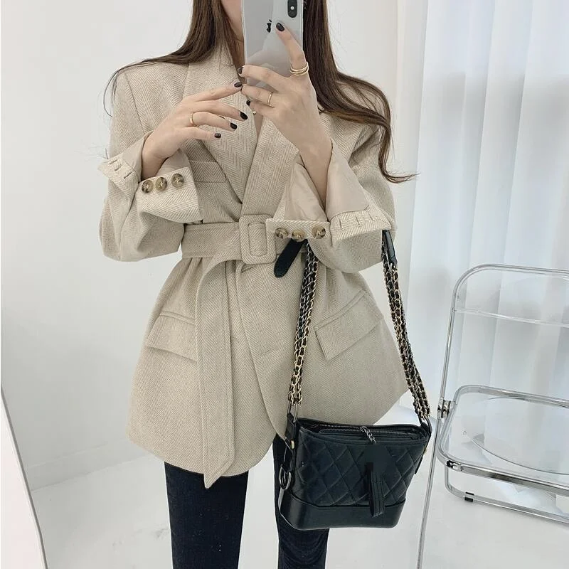 Korean Style Tie Waist Cinched Thickened Slimming Suit Wool Coat Women Clothing Winter Coat Loose Casual Commuter Suit Blazers
Korean Style Tie Waist Cinched Thickened Slimming Suit Wool Coat Women Clothing Winter Coat Loose Casual Commuter Suit Blazers