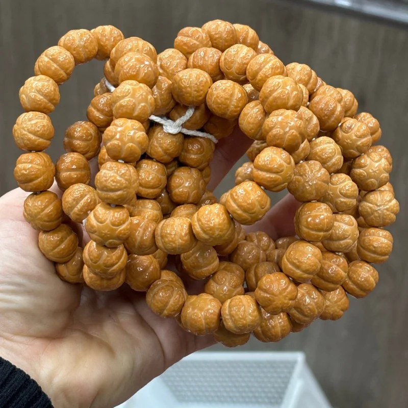 Full set of monkey hexagram , walnut seed beads, single-strand women's Buddhist bracelet
Full set of monkey hexagram , walnut seed beads, single-strand women's Buddhist bracelet