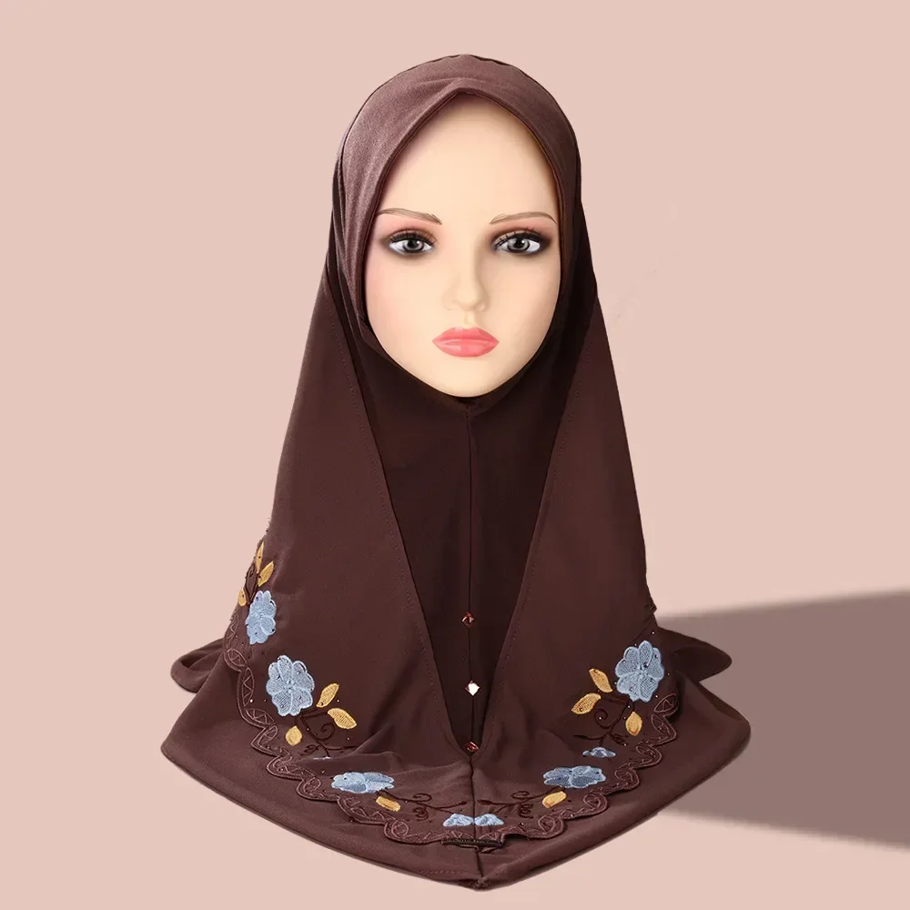 Мусульманский двухслойный хиджаб, тяжелая вышивка, кружевной пуловер, головной платок, малайский женский шарф, мусульманская двухслойная шифоновая шапка с бусинами
Мусульманский двухслойный хиджаб, тяжелая вышивка, кружевной пуловер, головной платок, малайский женский шарф, мусульманская двухслойная шифоновая шапка с бусинами