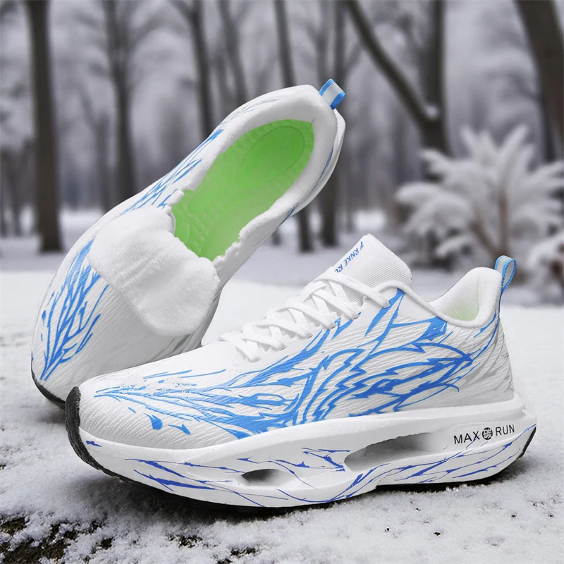 Мужские кроссовки, новинка 2024, бархатные теплые трендовые кроссовки, амортизирующая подошва, подходящая зимняя уличная спортивная обувь для фитнеса и тренировок
Мужские кроссовки, новинка 2024, бархатные теплые трендовые кроссовки, амортизирующая подошва, подходящая зимняя уличная спортивная обувь для фитнеса и тренировок