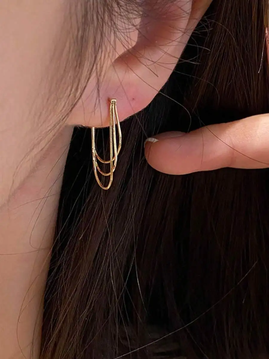 Elegant Gold-Tone Triple Loop Chain Drop Earrings For Women, Long Layered Design Perfect For Party, Wedding, Gift Use
Elegant Gold-Tone Triple Loop Chain Drop Earrings For Women, Long Layered Design Perfect For Party, Wedding, Gift Use