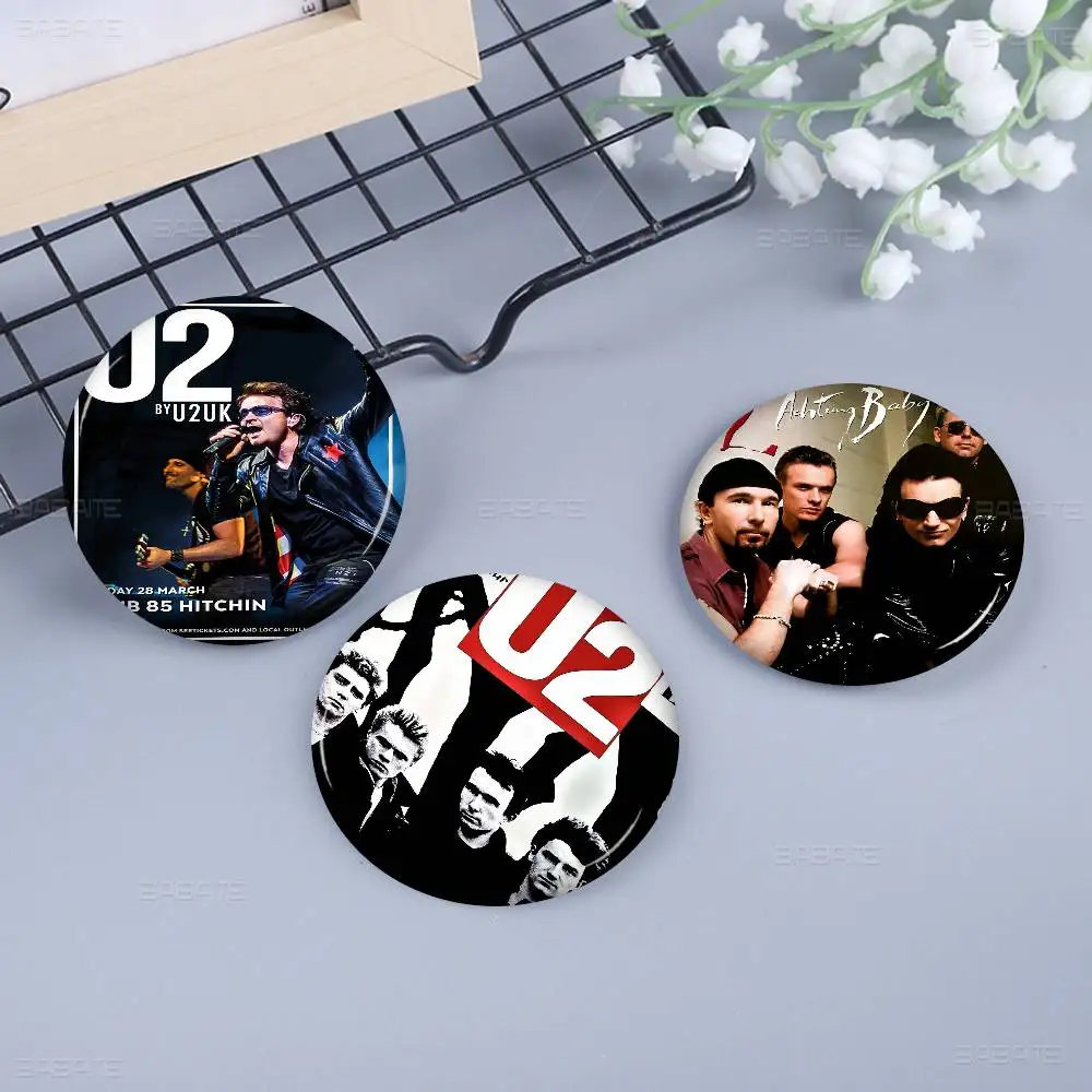 Rock Band Star U-U2 Customizable Soft Button Pin For Women Creative Jewelry Funny Badge Cartoon Lover Hat
Rock Band Star U-U2 Customizable Soft Button Pin For Women Creative Jewelry Funny Badge Cartoon Lover Hat