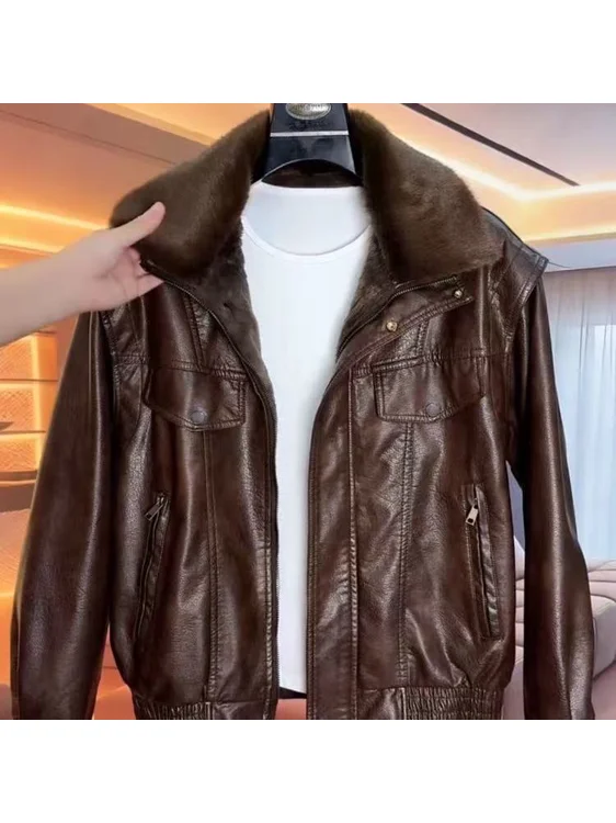 Men's PU Leather Jaet Autumn Winter Warm Fce Lined Coat with Detachable Fur Collar Faionable Cleanfit ort Sle
Men's PU Leather Jaet Autumn Winter Warm Fce Lined Coat with Detachable Fur Collar Faionable Cleanfit ort Sle