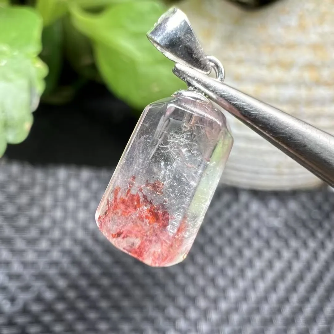 1 Pc Fengbaowu Natural Red Strawberry Quartz Super 7 Pendant 925 Sterling Silver Crystal Reiki Healing Stone Jewelry Gift
1 Pc Fengbaowu Natural Red Strawberry Quartz Super 7 Pendant 925 Sterling Silver Crystal Reiki Healing Stone Jewelry Gift