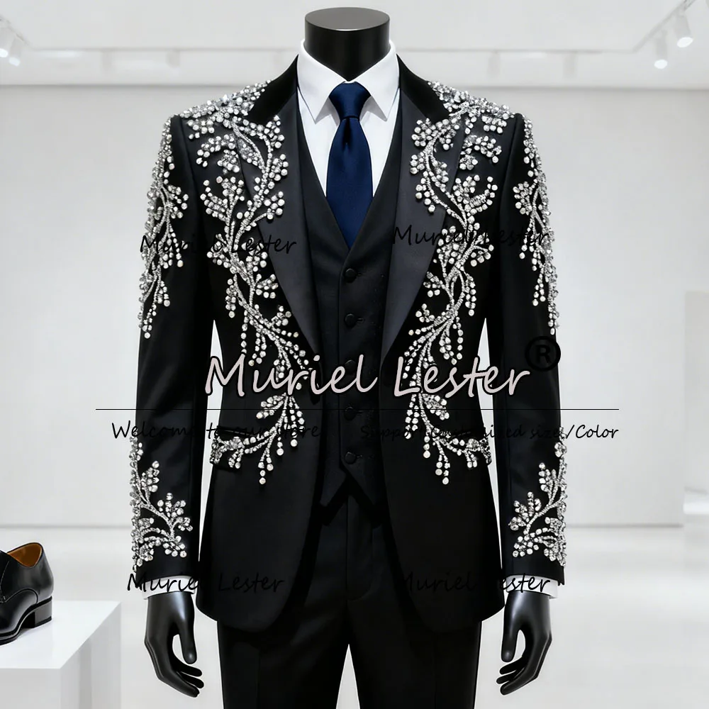 Luxury Rhinestones Beads Men Suit Attire Customized Sing Breasted Groom Wedding Tuxedos Prom Blazers 3 Pieces trajes para hombre
Luxury Rhinestones Beads Men Suit Attire Customized Sing Breasted Groom Wedding Tuxedos Prom Blazers 3 Pieces trajes para hombre