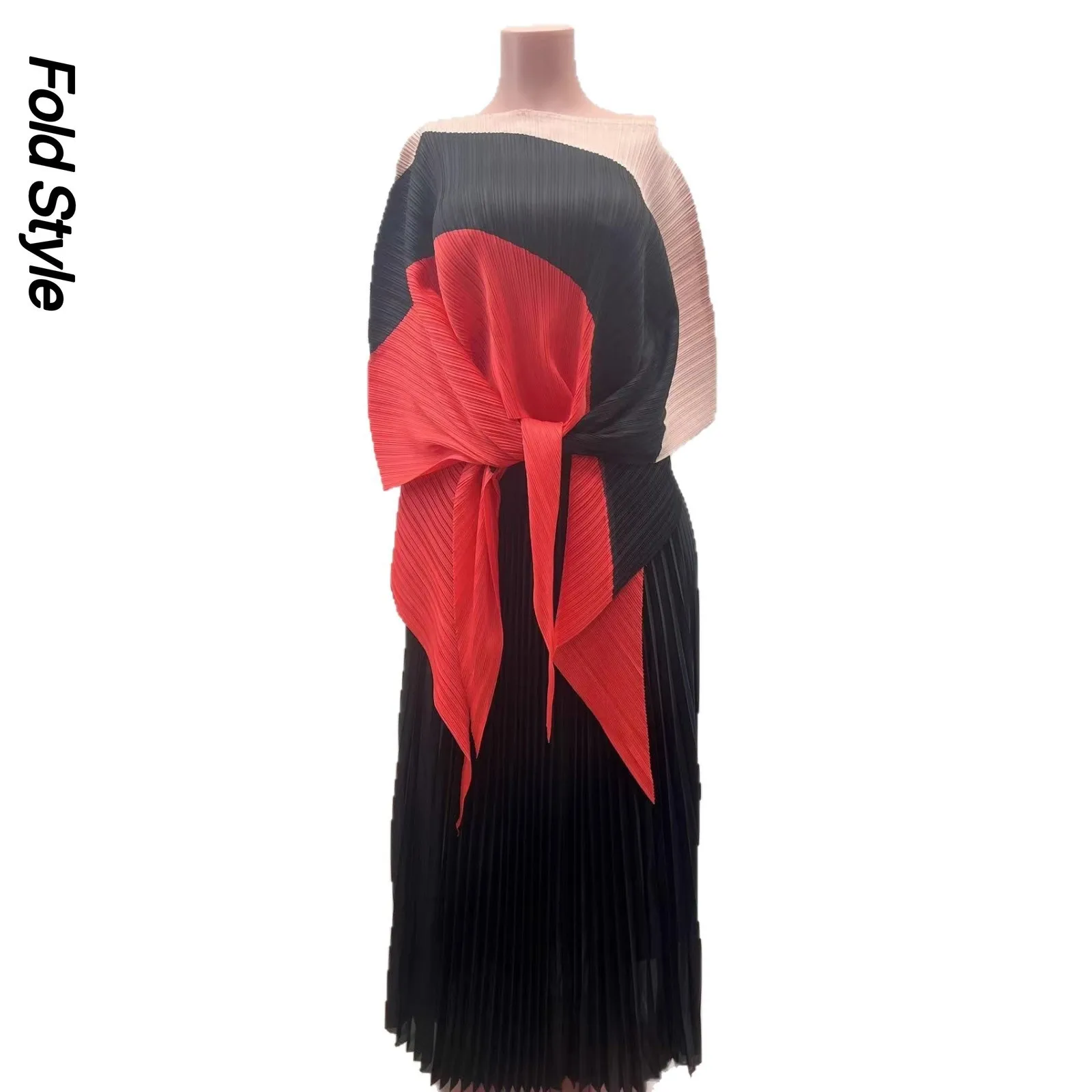 Miyake Pleated African Women's Clothing Lace-up Long-sleeved Color Matching Set Pleated Elegant Pendulum Loose Two-piece Set
Miyake Pleated African Women's Clothing Lace-up Long-sleeved Color Matching Set Pleated Elegant Pendulum Loose Two-piece Set