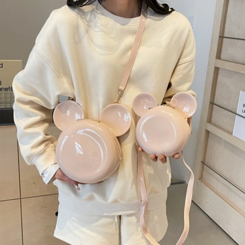 Новая милая мини-сумка с Микки Маусом 2026 года для женщин – стильная универсальная сумка через плечо, модная повседневная сумочка в литературном стиле
Новая милая мини-сумка с Микки Маусом 2026 года для женщин – стильная универсальная сумка через плечо, модная повседневная сумочка в литературном стиле