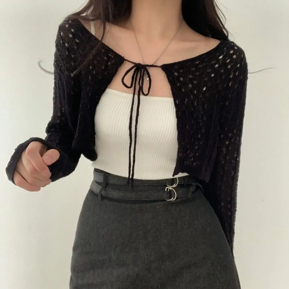 All Match Simple Crochet Cardigan Women See Through Beach Wear Long Sleeved Crop Top Shawl Breathable Hollow Knitted Top Beach
All Match Simple Crochet Cardigan Women See Through Beach Wear Long Sleeved Crop Top Shawl Breathable Hollow Knitted Top Beach