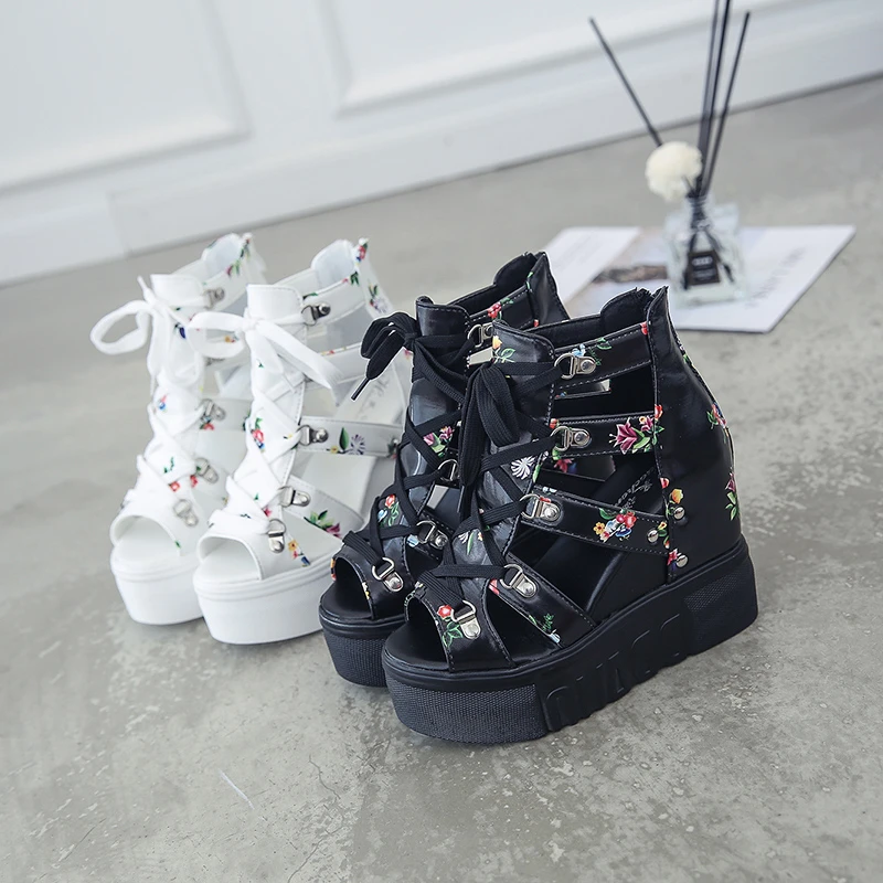 Trifle Platform Roman Sandals Summer 2026 New High Top Skinny Inner Heel for Women
Trifle Platform Roman Sandals Summer 2026 New High Top Skinny Inner Heel for Women