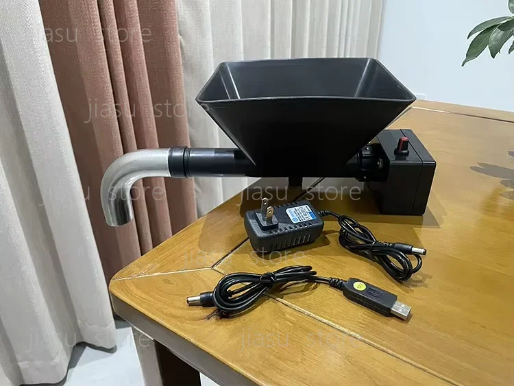 Speed regulating feeder Dosing device Screw conveyor Speed regulating screw feeder Powder automatic feeder Timing
Speed regulating feeder Dosing device Screw conveyor Speed regulating screw feeder Powder automatic feeder Timing