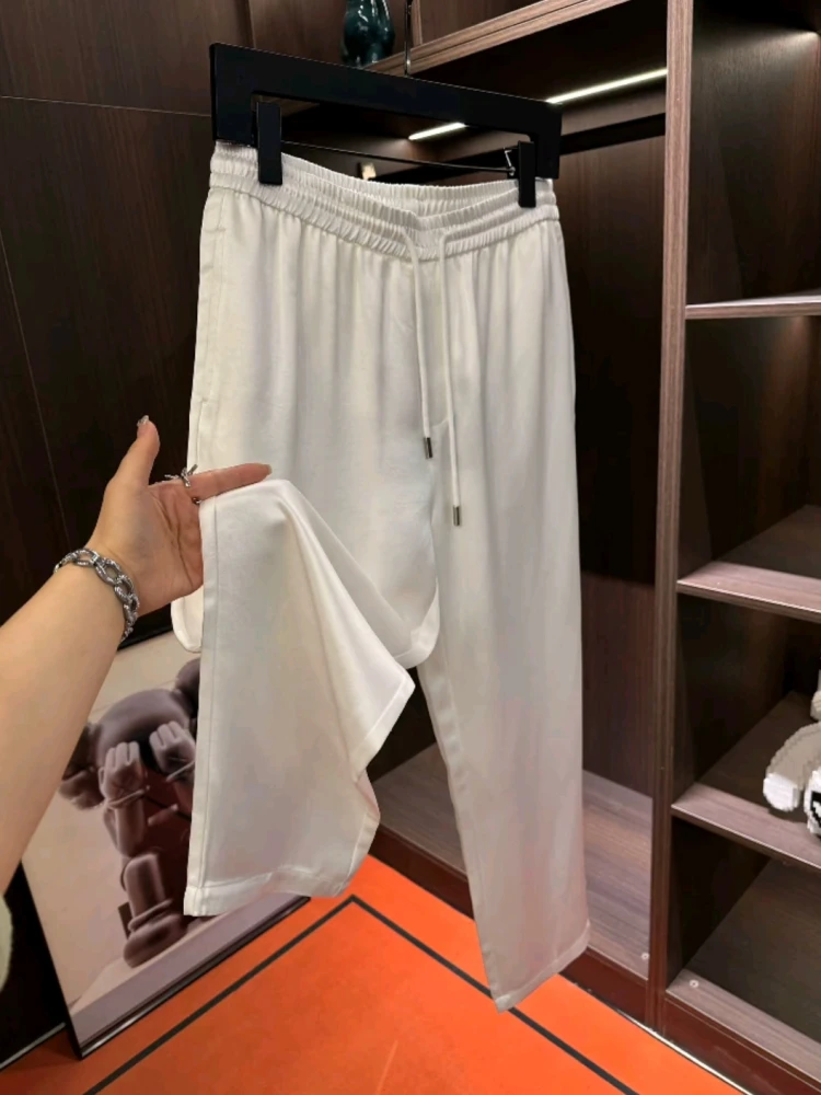 Высококачественные мужские повседневные брюки весна-лето: модные, универсальные, премиум-класса, облегающие, с антимикробной пропиткой
Высококачественные мужские повседневные брюки весна-лето: модные, универсальные, премиум-класса, облегающие, с антимикробной пропиткой