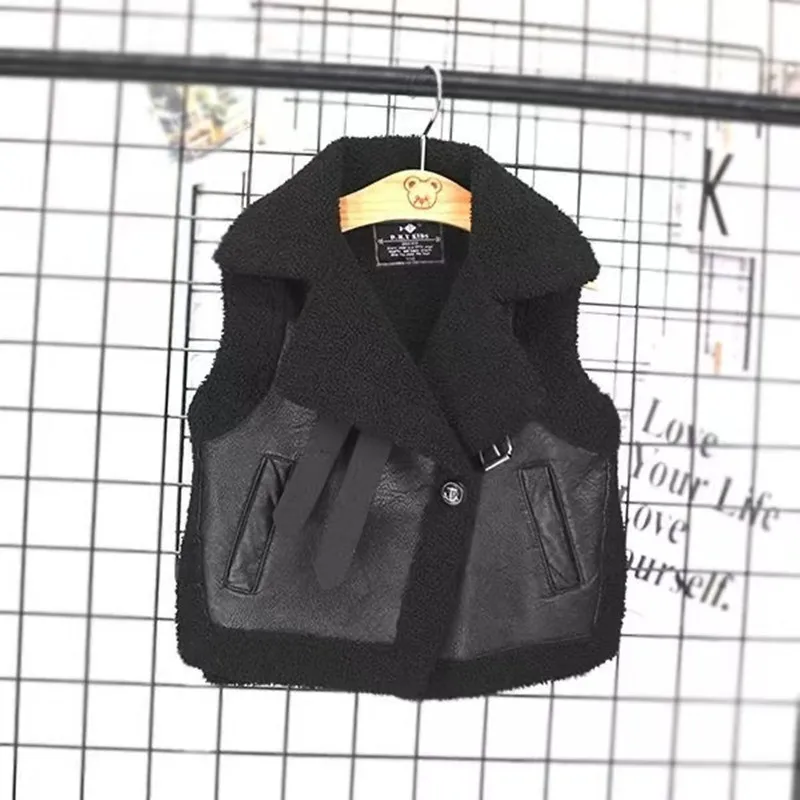 Boys Outerwear Leather Vest Warm Korean Version Childrens Clothing Children Plush Waistcoat Girls Jacket 0-18Years Kids Clothing
Boys Outerwear Leather Vest Warm Korean Version Childrens Clothing Children Plush Waistcoat Girls Jacket 0-18Years Kids Clothing
