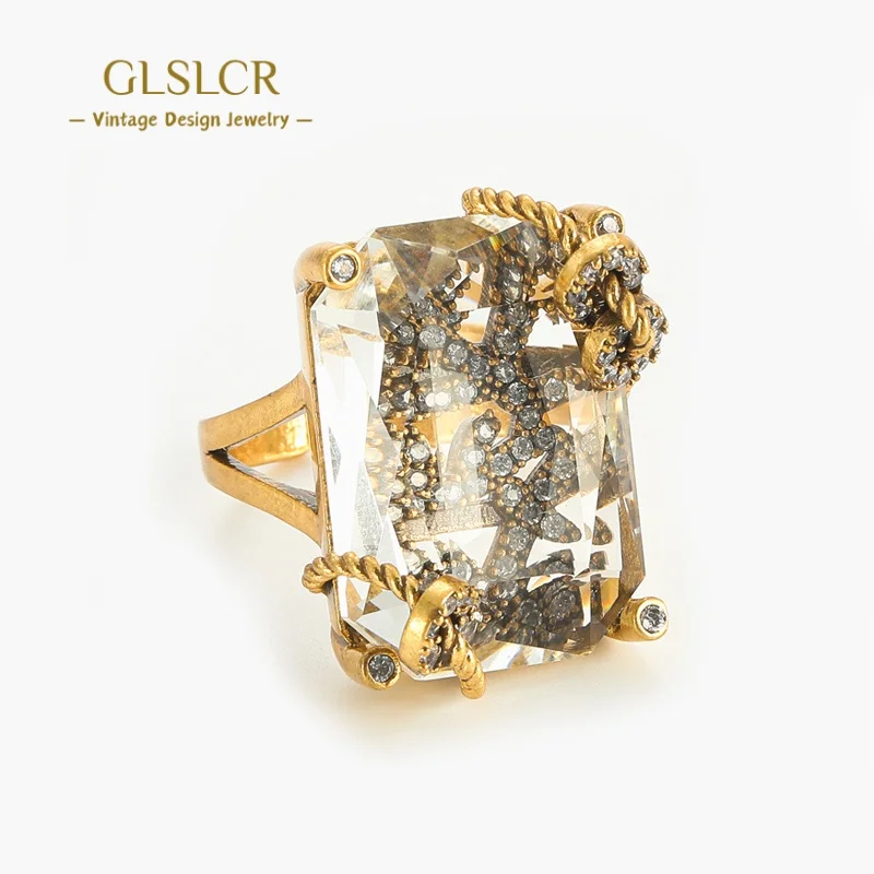 Vintage Big White Square Crystal Rings Antique Gold Color Rhinestone Jewelry Get Rich Designer Luxury Brands Woman Anniversary
Vintage Big White Square Crystal Rings Antique Gold Color Rhinestone Jewelry Get Rich Designer Luxury Brands Woman Anniversary