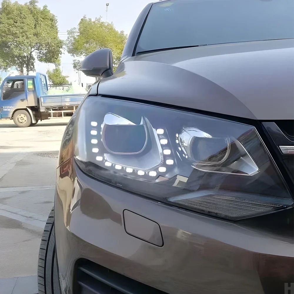 Передний фонарь автомобиля Plug and Play в сборе для VW Touareg 2011-2015, автоматические светодиодные фары, обновленные аксессуары для линз проектора
Передний фонарь автомобиля Plug and Play в сборе для VW Touareg 2011-2015, автоматические светодиодные фары, обновленные аксессуары для линз проектора