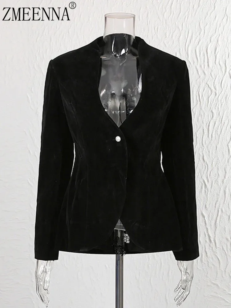ZMEENNA Black Stylish Blazer For Women With Plunge V Neckline And Single Button Closure Long Sleeves Outerwear ZM4063
ZMEENNA Black Stylish Blazer For Women With Plunge V Neckline And Single Button Closure Long Sleeves Outerwear ZM4063