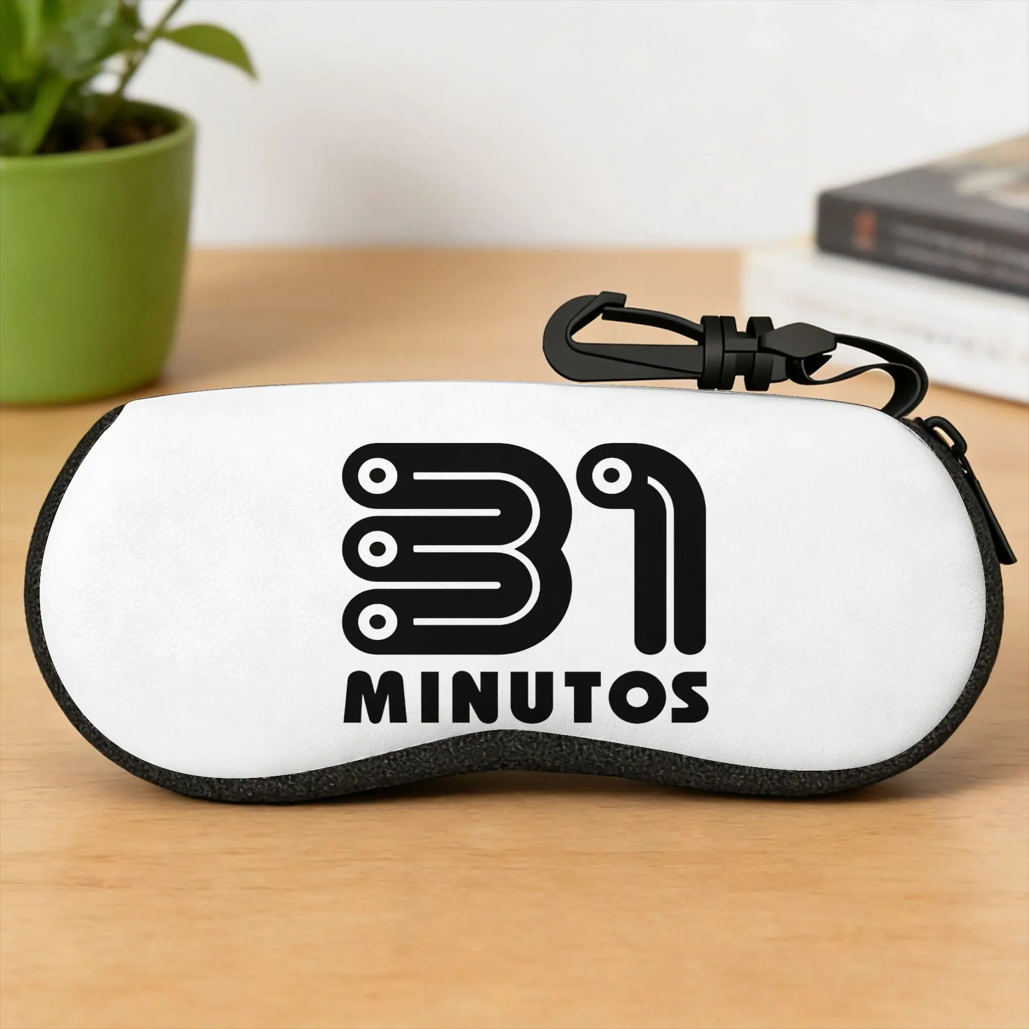 Logo de 31 minutos Glasses Case Convenient Sunglasses Pouch For Unisex Retro Eyewear Storage Zipper Eyeglass Protector
Logo de 31 minutos Glasses Case Convenient Sunglasses Pouch For Unisex Retro Eyewear Storage Zipper Eyeglass Protector