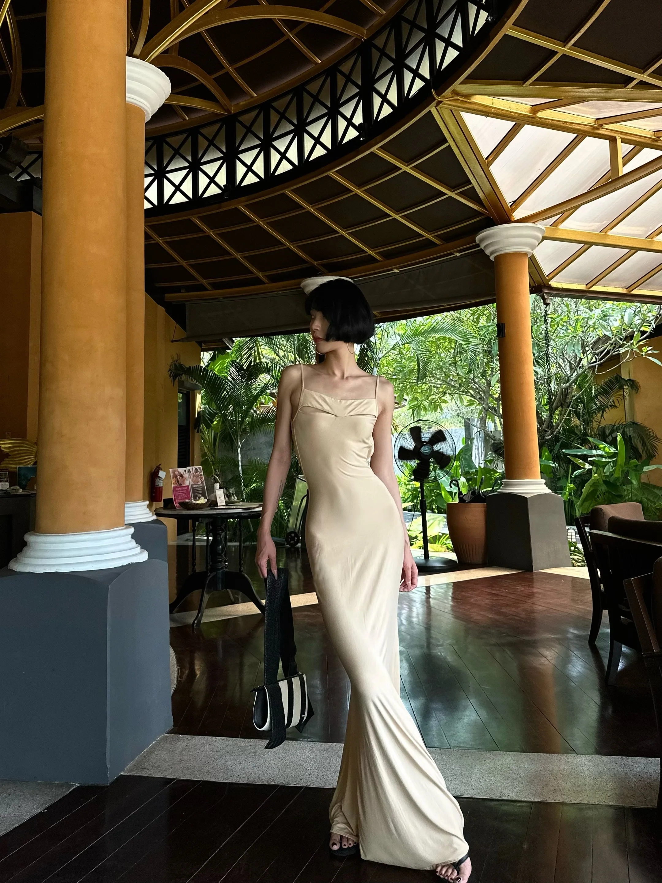 Ele Long Bal RFM Peach Color Khaki High Elastici Draped Gown Sexy Aosphere Dr Polyester Fiber Spring 2023
Ele Long Bal RFM Peach Color Khaki High Elastici Draped Gown Sexy Aosphere Dr Polyester Fiber Spring 2023