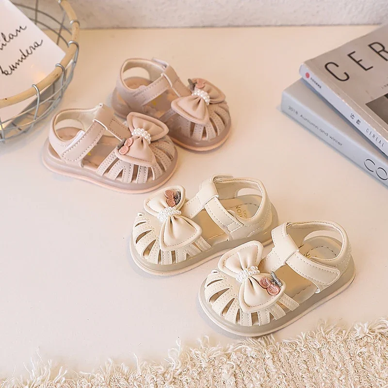Baby Beach Shoes Non-slip Soft Sole Toddler Kids Walking Shoes T-strap Comfort 2025 Summer New Girls Princess Sandals Sweet
Baby Beach Shoes Non-slip Soft Sole Toddler Kids Walking Shoes T-strap Comfort 2025 Summer New Girls Princess Sandals Sweet
