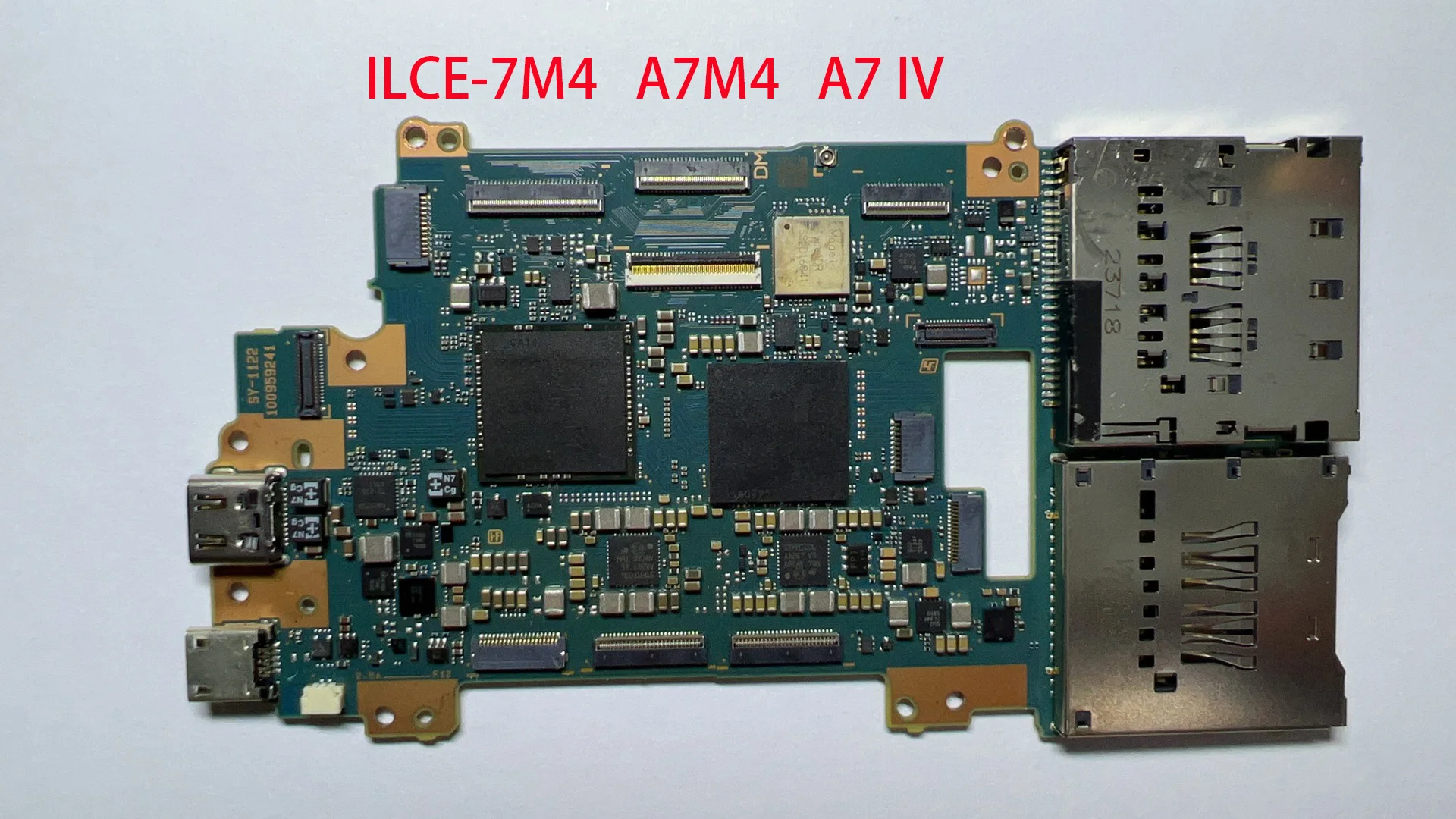 Для SONY ILCE-7M4 A7M4 A7 IV основная плата материнская плата PCB запасная часть для камеры
Для SONY ILCE-7M4 A7M4 A7 IV основная плата материнская плата PCB запасная часть для камеры