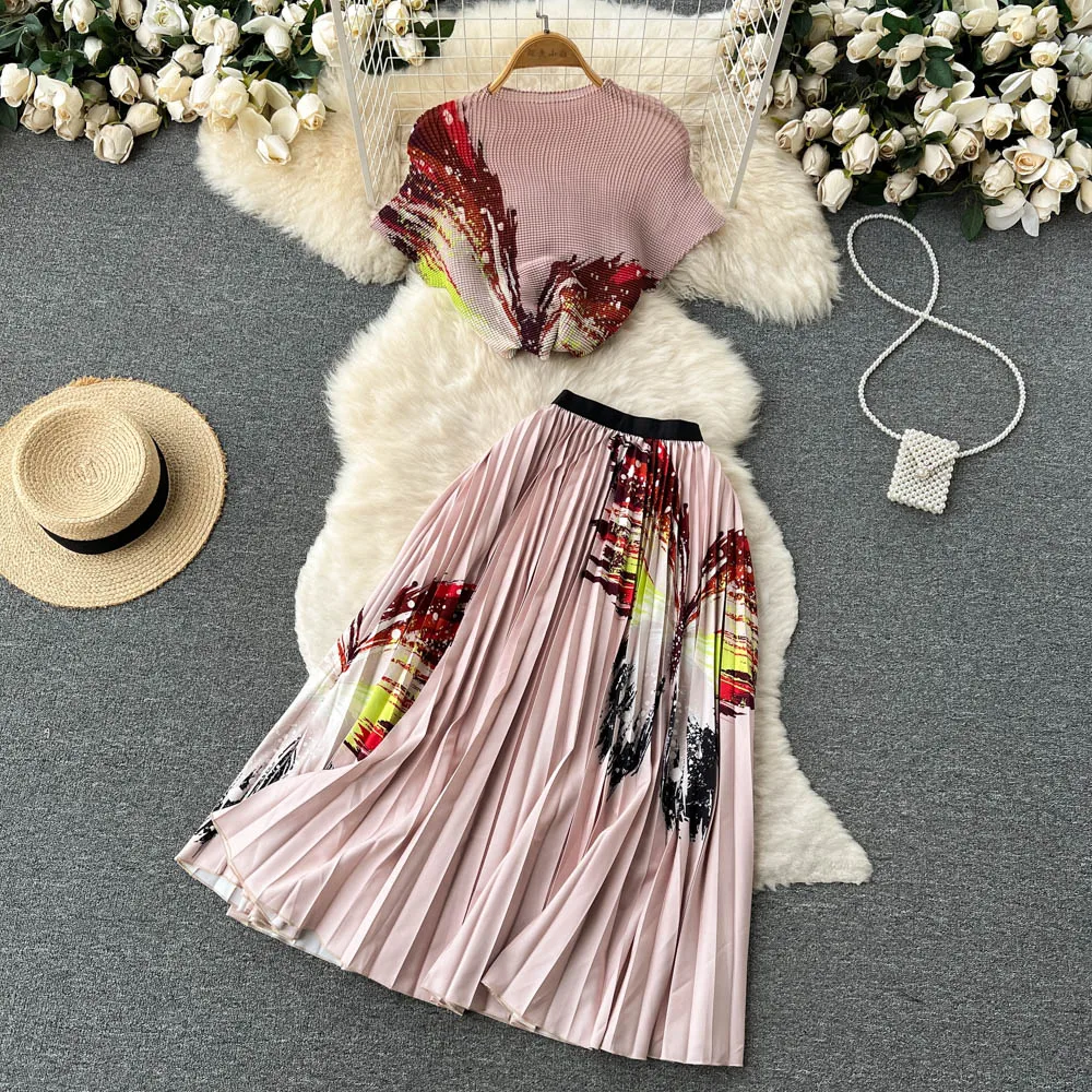 Faionable ort Printed T-irt Top And Midi Skirt Set Women's Summer High Waist Pleated Skirt Outfit Polyester Material
Faionable ort Printed T-irt Top And Midi Skirt Set Women's Summer High Waist Pleated Skirt Outfit Polyester Material