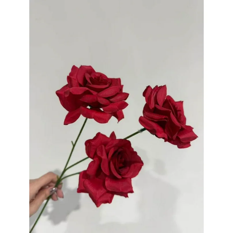 1pcs Silk Rose Bouquet Home Decoration Accessories Wedding Party Room Scrapbook Fake Plants Diy Artificial Roses Flowers
1pcs Silk Rose Bouquet Home Decoration Accessories Wedding Party Room Scrapbook Fake Plants Diy Artificial Roses Flowers