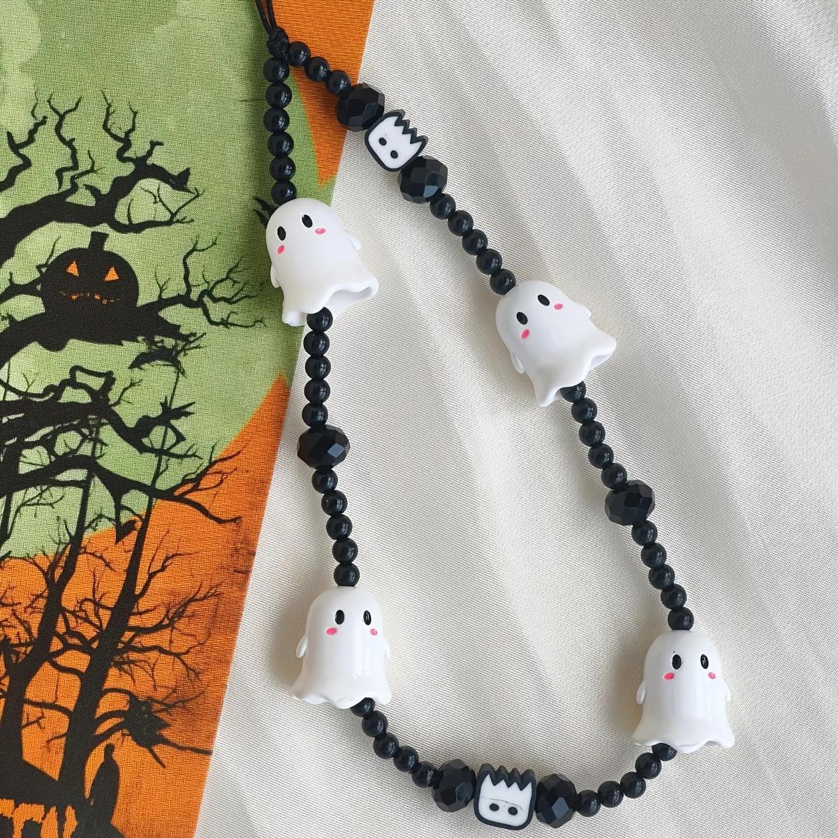 Halloween new mobile phone lanyard gift
Halloween new mobile phone lanyard gift