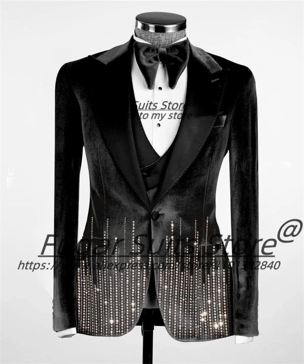 Black Velvet Diamonds Men Suits Customized Slim Fit Peak Lapel Groom Wedding Tuxedos 2 Pieces Sets Male Prom Blazers Ropa Hombre
Black Velvet Diamonds Men Suits Customized Slim Fit Peak Lapel Groom Wedding Tuxedos 2 Pieces Sets Male Prom Blazers Ropa Hombre