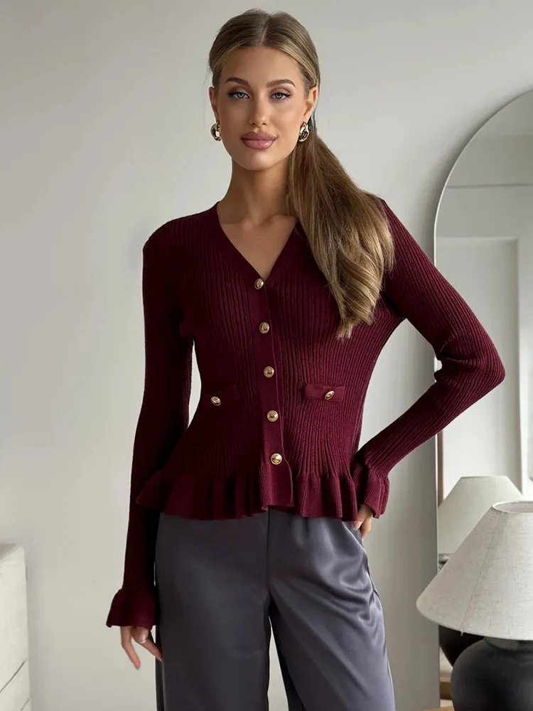 Tuularose Fashion Women Cardigan Metal Buckle Ruffled Knit Cardigan Spring Autumn Vintage Casual V-Neck Commuter Female Sweater
Tuularose Fashion Women Cardigan Metal Buckle Ruffled Knit Cardigan Spring Autumn Vintage Casual V-Neck Commuter Female Sweater