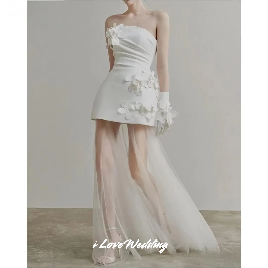 White 3D Flowers Strapless A-Line Sleeveless Evening Dress Tulle Backless Floor-Length Pleated Wedding Party Dresses Customized
White 3D Flowers Strapless A-Line Sleeveless Evening Dress Tulle Backless Floor-Length Pleated Wedding Party Dresses Customized