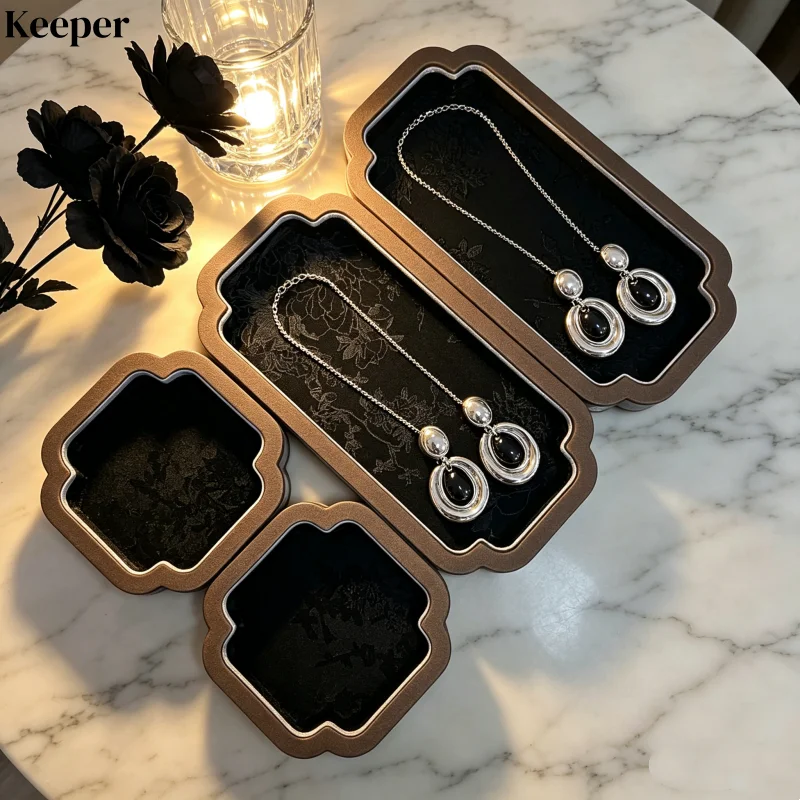 Court-Style Jewelry Storage Tray Jade Accessory Display Bracelet Necklace Viewing Tray Jewelry Display Props
Court-Style Jewelry Storage Tray Jade Accessory Display Bracelet Necklace Viewing Tray Jewelry Display Props
