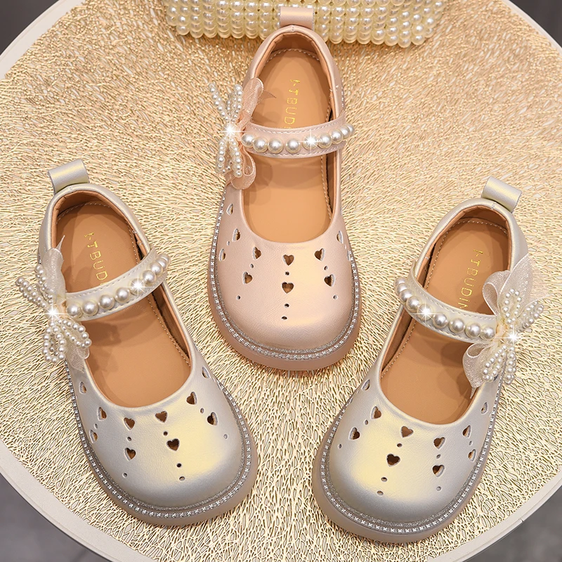 Children's princess shoes hollowed out genuine leather girls' small leather shoes 2026 new spring and summer children's shoes Ma
Children's princess shoes hollowed out genuine leather girls' small leather shoes 2026 new spring and summer children's shoes Ma
