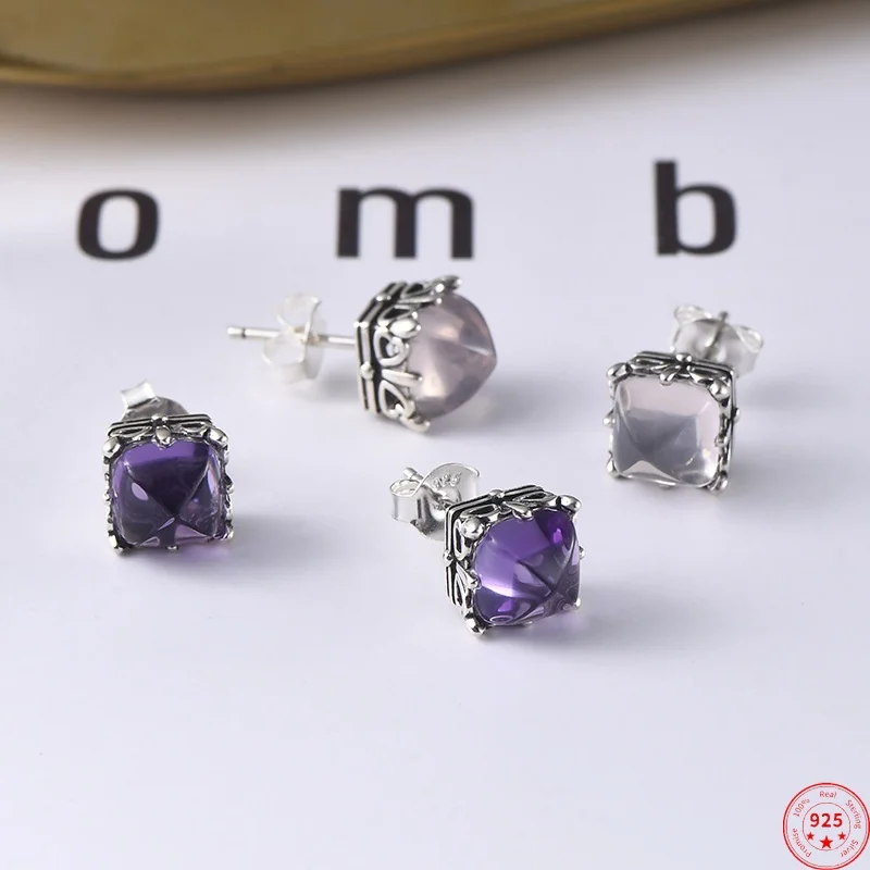 Женские серьги-гвоздики из серебра S925 пробы, новые модные креативные серьги-гвоздики в форме пирамиды с аметистом и розовым кристаллом, ювелирные изделия в стиле панк
Женские серьги-гвоздики из серебра S925 пробы, новые модные креативные серьги-гвоздики в форме пирамиды с аметистом и розовым кристаллом, ювелирные изделия в стиле панк