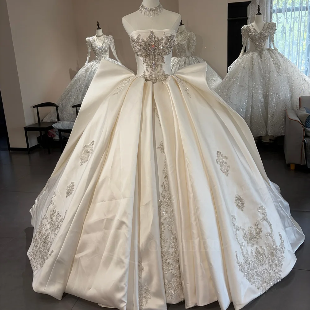 Customized Satin Wedding Dresses 2026 Elegant Strapless Lace Elegant Bride Dress Princess Wedding Gowns vestidos de novia boda
Customized Satin Wedding Dresses 2026 Elegant Strapless Lace Elegant Bride Dress Princess Wedding Gowns vestidos de novia boda