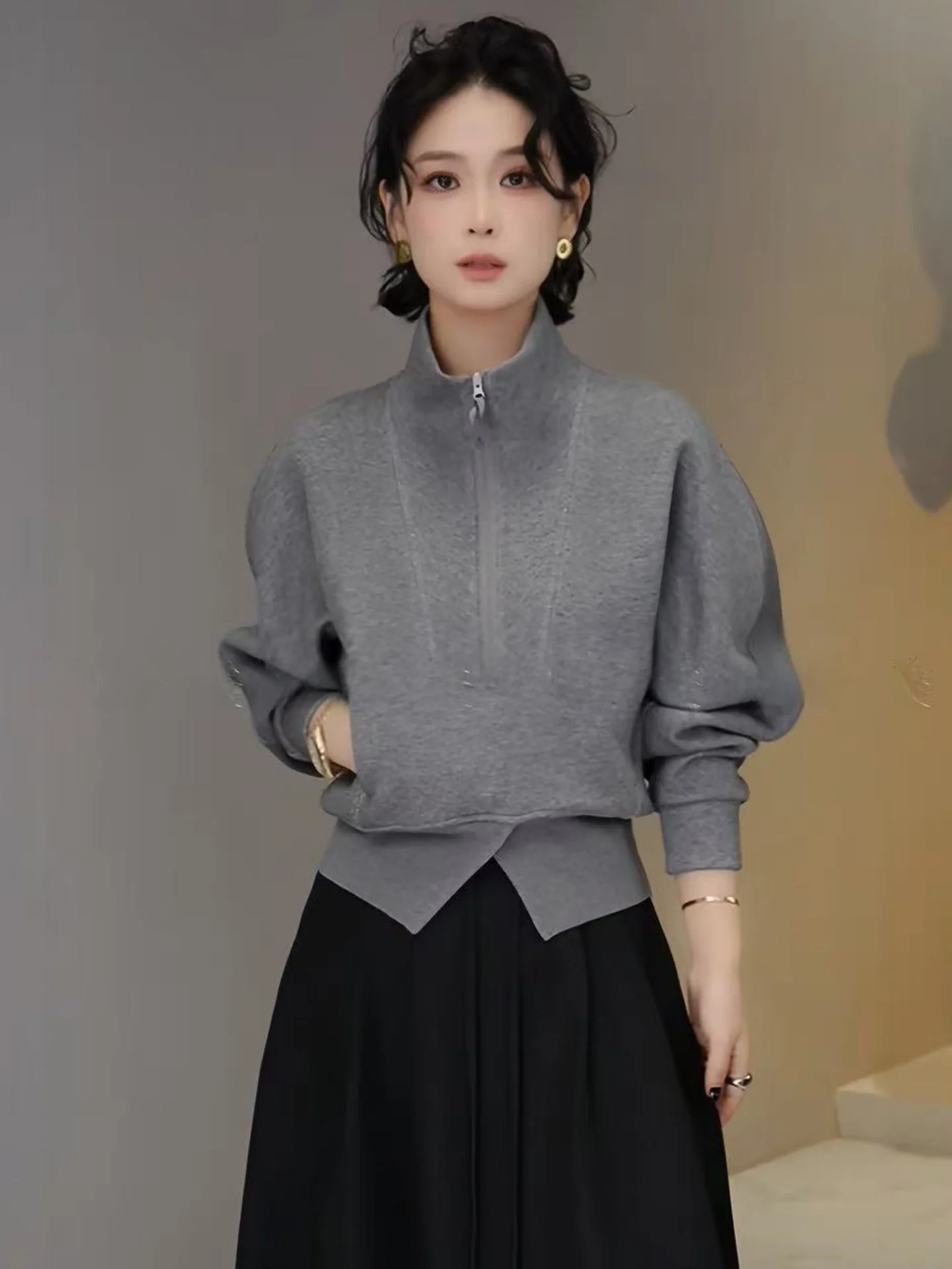 Thiened Long Sve Hoodie Stand Collar Base irt Slimming Versatile Top for Autumn Winter Color Korean Sle
Thiened Long Sve Hoodie Stand Collar Base irt Slimming Versatile Top for Autumn Winter Color Korean Sle