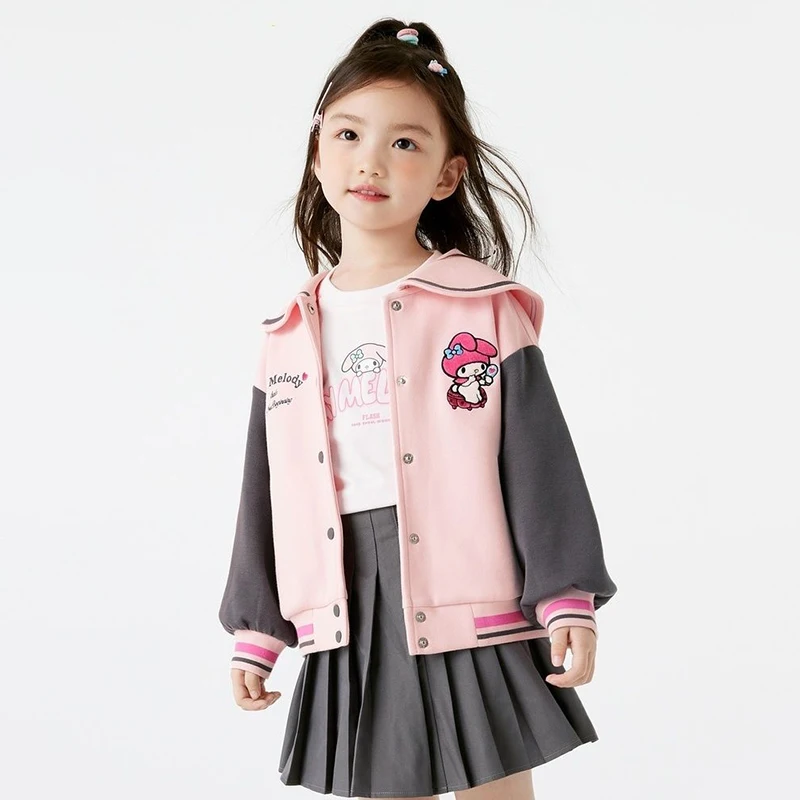 Kawaii Sanrioed, осенняя новая бейсбольная куртка с милым рисунком My Melody Kuromi, свободное универсальное пальто, топ, детские праздничные подарки
Kawaii Sanrioed, осенняя новая бейсбольная куртка с милым рисунком My Melody Kuromi, свободное универсальное пальто, топ, детские праздничные подарки
