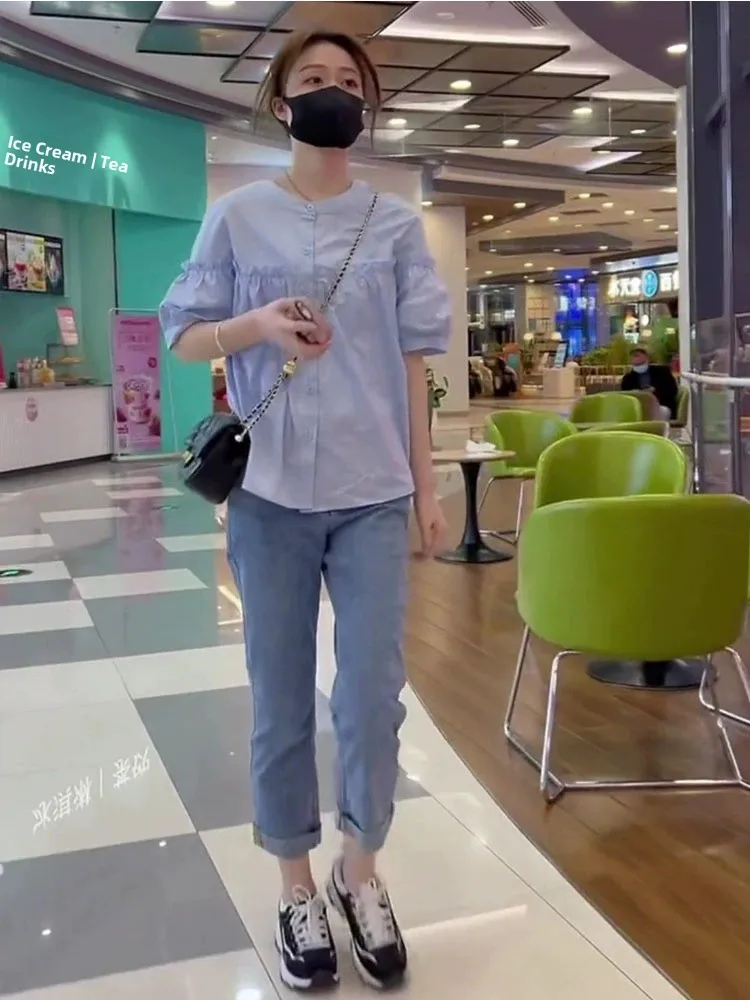 Blue Denim Shirt And High Waist Jeans Women's Casual Slimming Two-Piece Set Short Sleeve Turn-down Collar Fashionable Ensemble
Blue Denim Shirt And High Waist Jeans Women's Casual Slimming Two-Piece Set Short Sleeve Turn-down Collar Fashionable Ensemble