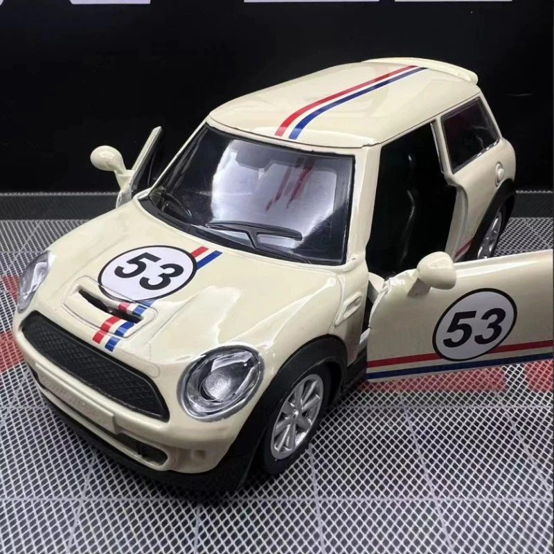 1:32 Alloy Mini MINI Paint 53 Racing Classical Car Model Return to Power Door Car Model Kids Gift
1:32 Alloy Mini MINI Paint 53 Racing Classical Car Model Return to Power Door Car Model Kids Gift