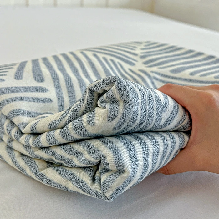 100% Cotton Duvet Cover Comforter cover Floral Style Bedding Quilt Cover housse de couette Bedclothes Bedspread 150x200 220x240
100% Cotton Duvet Cover Comforter cover Floral Style Bedding Quilt Cover housse de couette Bedclothes Bedspread 150x200 220x240