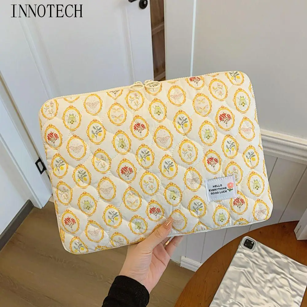 Sweet Puffy Tablet Protective Case Large Capacity Embroidered Computer Storage Bag Lightweight Tablet Sleeve Bag Business
Sweet Puffy Tablet Protective Case Large Capacity Embroidered Computer Storage Bag Lightweight Tablet Sleeve Bag Business