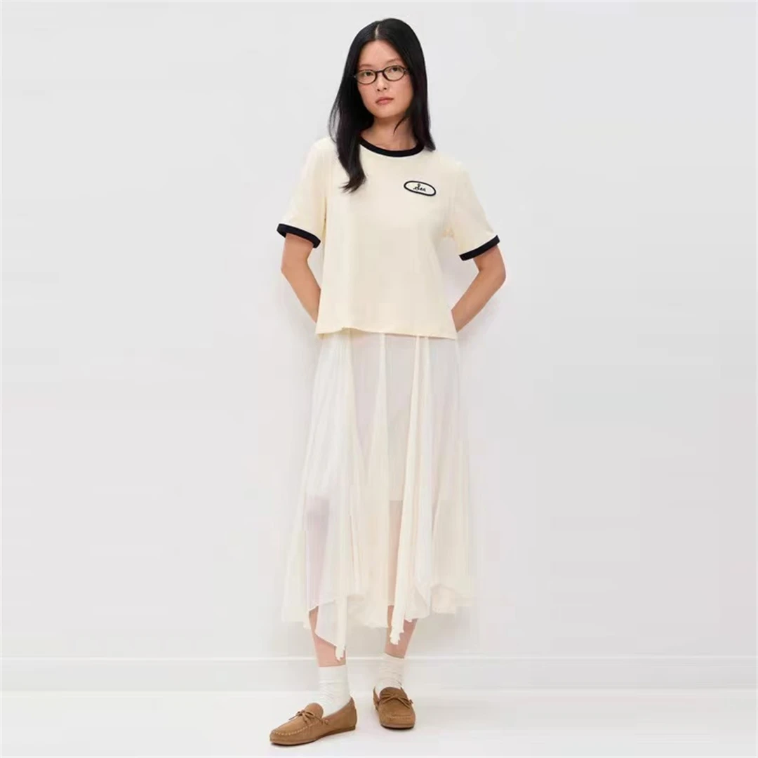 Jennie's Personal Collection New York Set Cotton Short Sleeve round Neck Embroidered Simple Style Spring Season Top for Women
Jennie's Personal Collection New York Set Cotton Short Sleeve round Neck Embroidered Simple Style Spring Season Top for Women