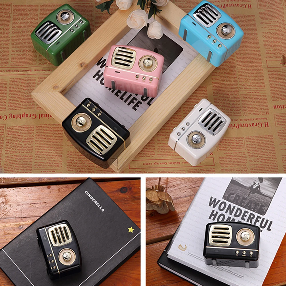 Vintage Mini Speaker Retro Small Size Multifunction Radio Wireless Portable Speaker Fm Radio T-Flash Card Support
Vintage Mini Speaker Retro Small Size Multifunction Radio Wireless Portable Speaker Fm Radio T-Flash Card Support