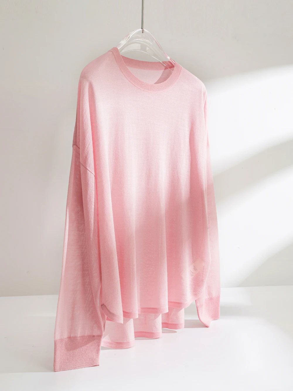 Женская вязаная накидка Ji Qirui Xi из ацетатной шерсти с эффектом ледяной прохлады, свободного кроя, с длинными рукавами, для защиты от солнца, комфортная и дышащая
Женская вязаная накидка Ji Qirui Xi из ацетатной шерсти с эффектом ледяной прохлады, свободного кроя, с длинными рукавами, для защиты от солнца, комфортная и дышащая