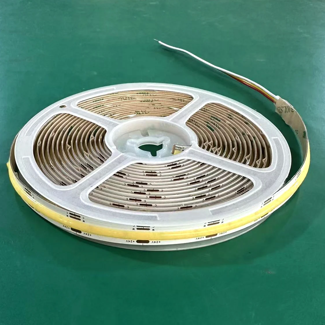 8 мм/10 мм гибкая светодиодная лента COB CCT DC12V 24V с возможностью резки 2700K + 6500K двойная белая линейная лента для домашнего декора
8 мм/10 мм гибкая светодиодная лента COB CCT DC12V 24V с возможностью резки 2700K + 6500K двойная белая линейная лента для домашнего декора