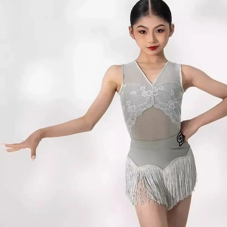 1 шт./лот, детское платье для латинских танцев для девочек, одежда для латинских танцев с бахромой, костюм для сальсы, черные, красные платья для бальных танцев, танго
1 шт./лот, детское платье для латинских танцев для девочек, одежда для латинских танцев с бахромой, костюм для сальсы, черные, красные платья для бальных танцев, танго