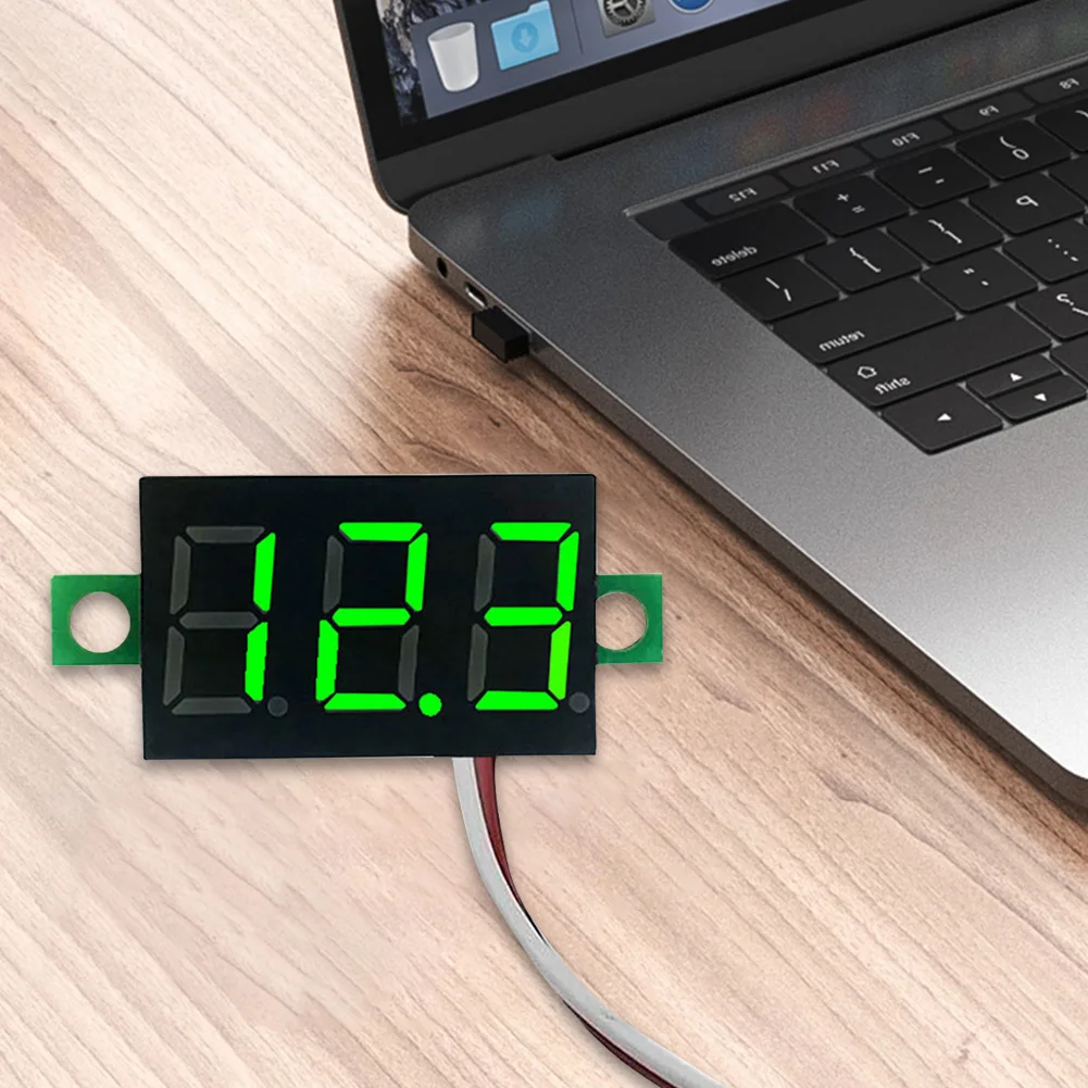 DC Voltage Display Accurate Measurement 2 Wires Mini Digital Voltmeter Red/Blue/Yellow/Green 0.28 Inch LED Screen Meter
DC Voltage Display Accurate Measurement 2 Wires Mini Digital Voltmeter Red/Blue/Yellow/Green 0.28 Inch LED Screen Meter