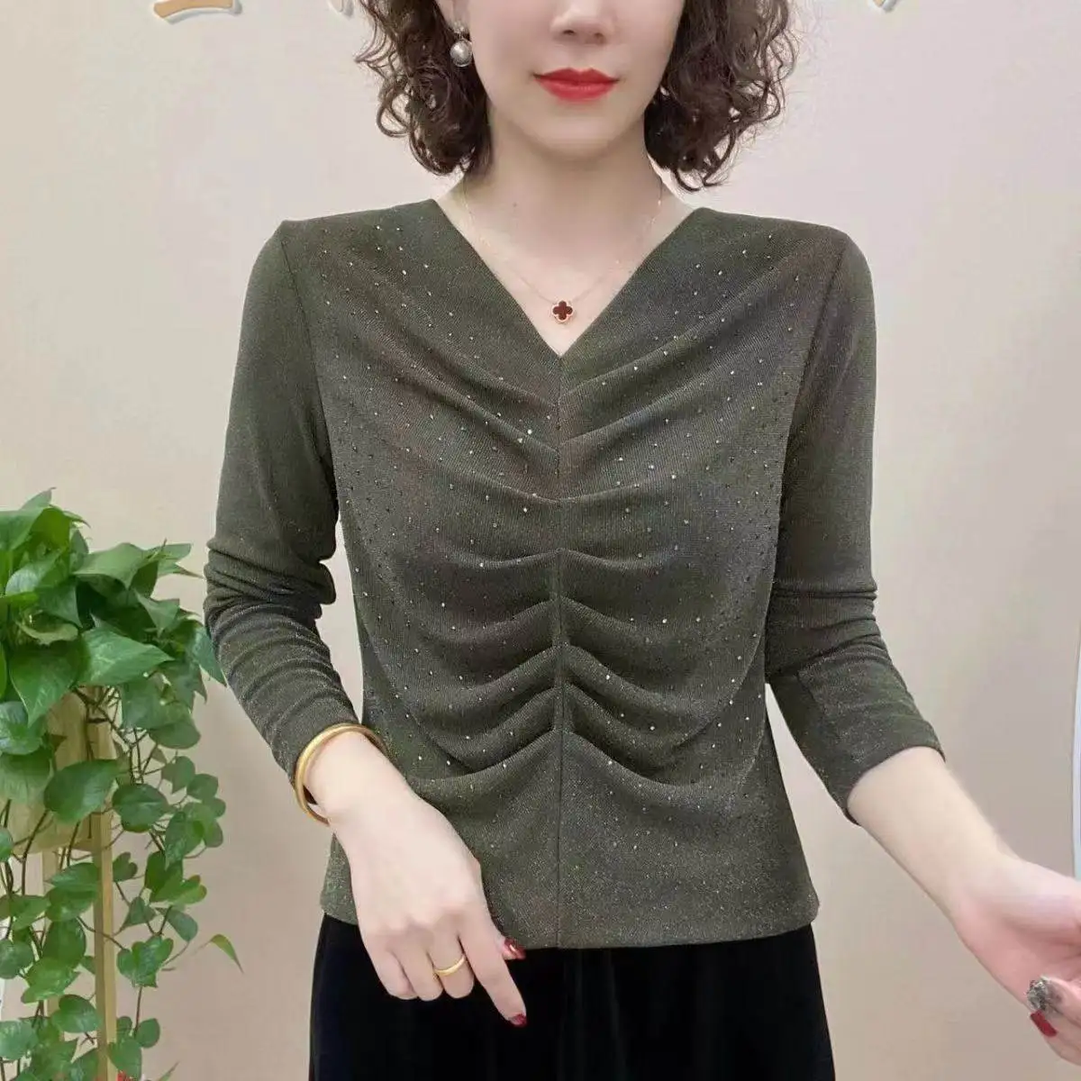 Spring Summer All-match Woman Sweet Knitted Solid Silm Commute Long Sleeve T-shirt Diamond Set Fashion Mesh V-neck Fold M-3XL
Spring Summer All-match Woman Sweet Knitted Solid Silm Commute Long Sleeve T-shirt Diamond Set Fashion Mesh V-neck Fold M-3XL