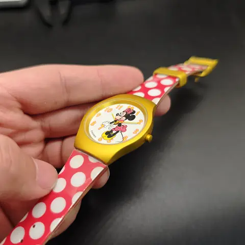 Middelbare leeftijd Y2K pittige meisjesstijl schattig retro eenvoudig persoonlijkheid dameshorloge Middelbare leeftijd retro vintage zoet en veelzijdig