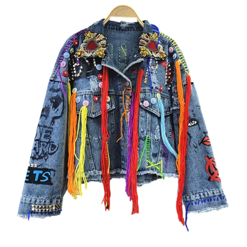 Streetwear Fashion Rivet Letter Graffiti Print Denim Jacket Spring Women Loose Short Holes Big Pocket Denim Jacket Coat Female
Streetwear Fashion Rivet Letter Graffiti Print Denim Jacket Spring Women Loose Short Holes Big Pocket Denim Jacket Coat Female
